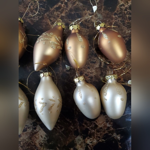 12 set Lillian Vernon mini Christmas ornaments - Picture 3 of 7